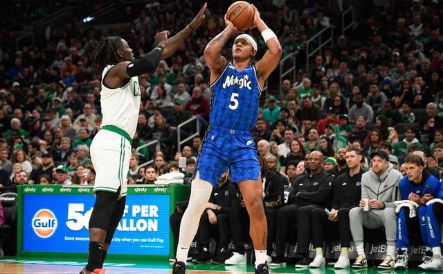 魔术爆发新星，逆转取胜刷新纪录，狂砍50分球队迎来希望！